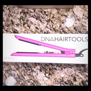 DNA Professional Hair Tools - “Flirt”  Flat Iron